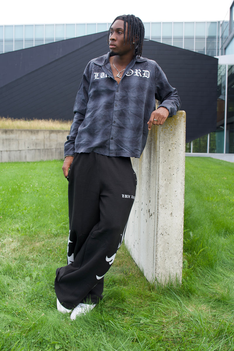 Black Buss Down Flannel