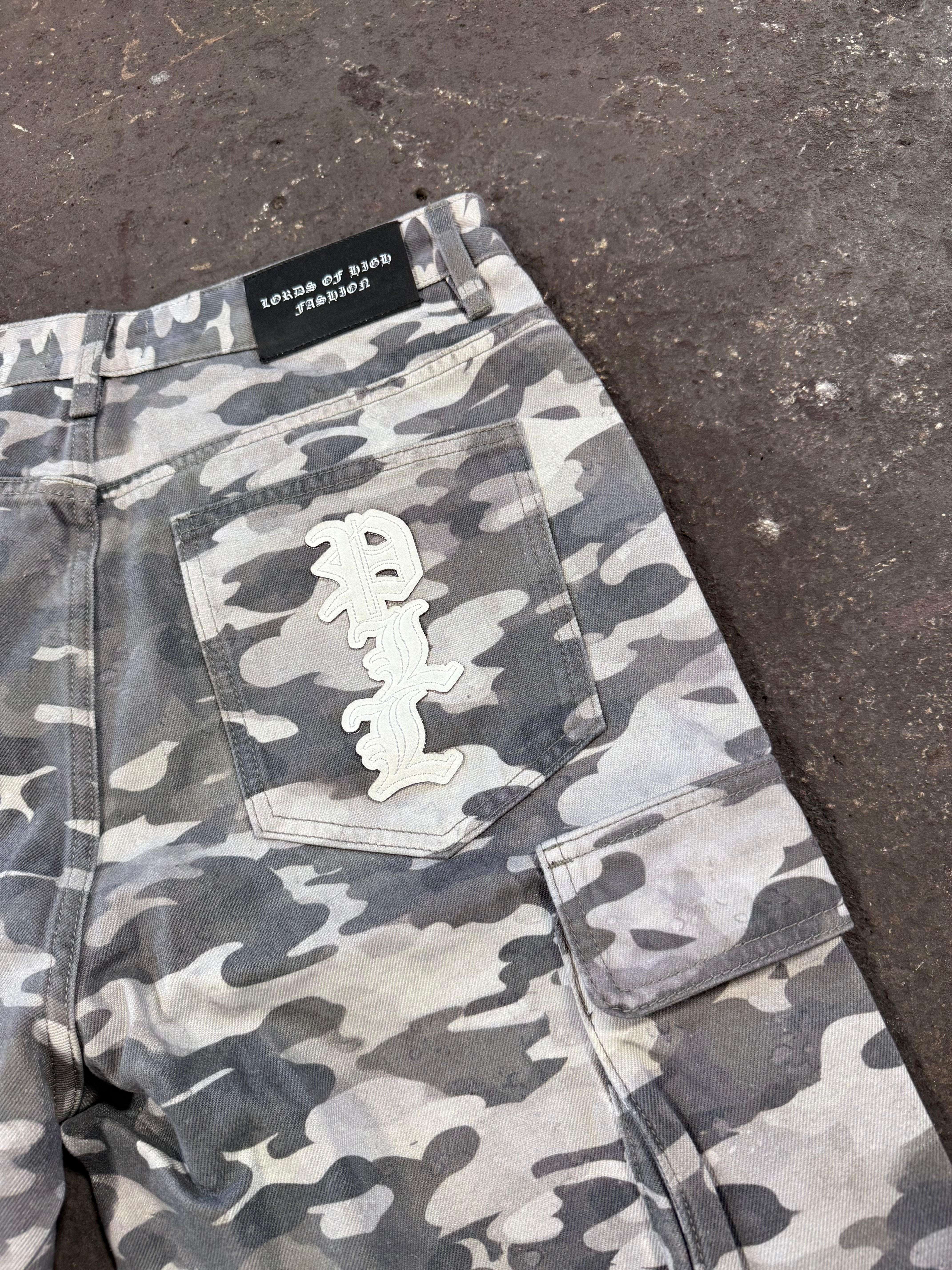 "WAR READY" CAMO