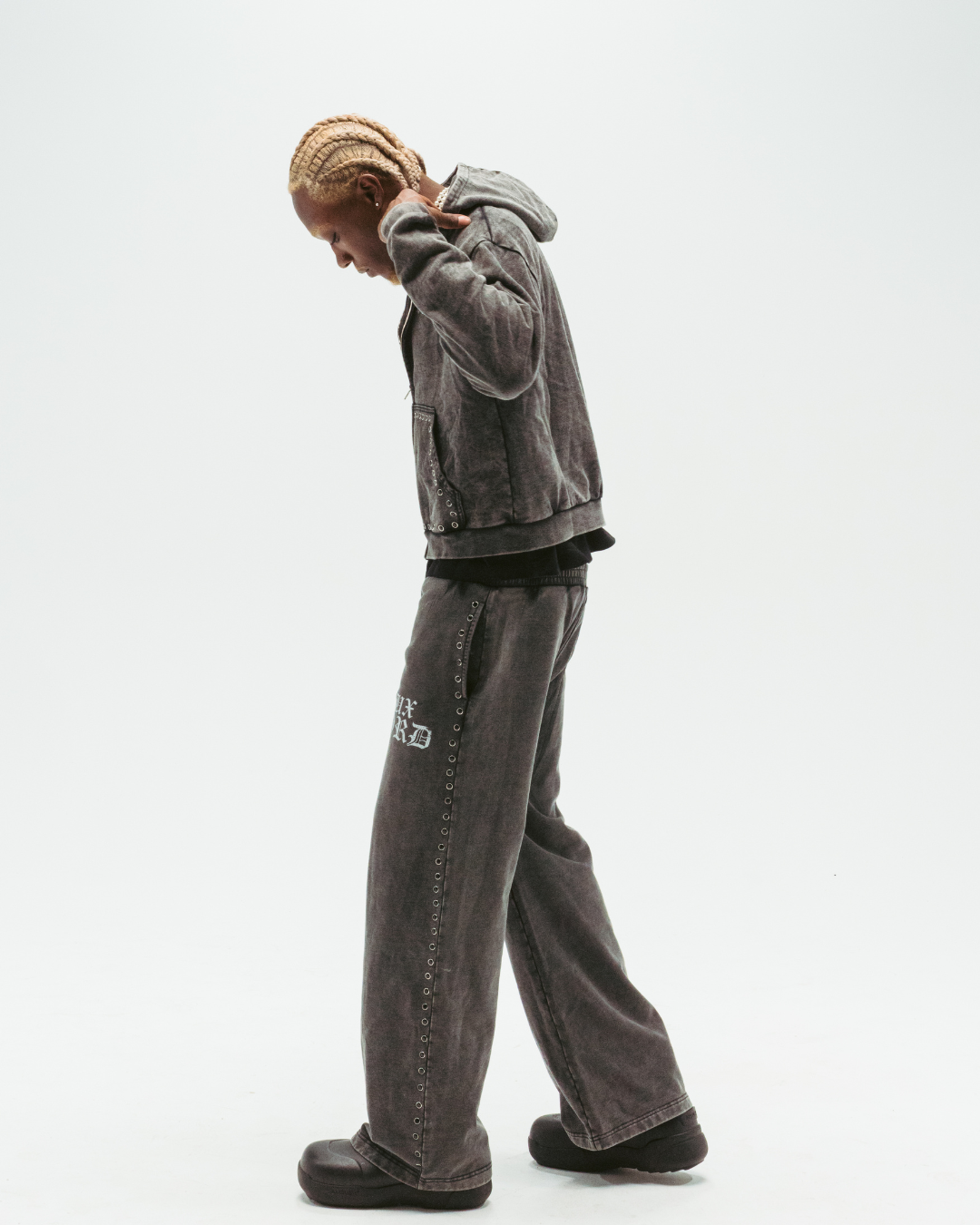 "GRAPHITE" GEMSTONE SWEATSUIT